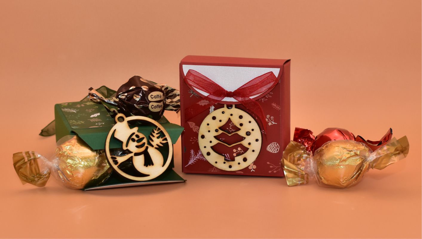 Vánoční minibonboniera červená - Stromek