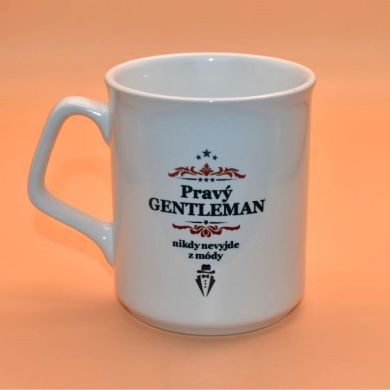 Keramický hrnek s potiskem - Nikdy nevyjde z módy