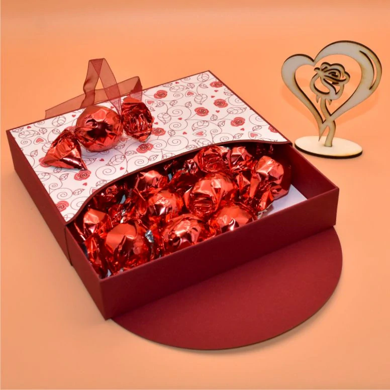 Bonboniera s dřevěným výřezem - Srdce