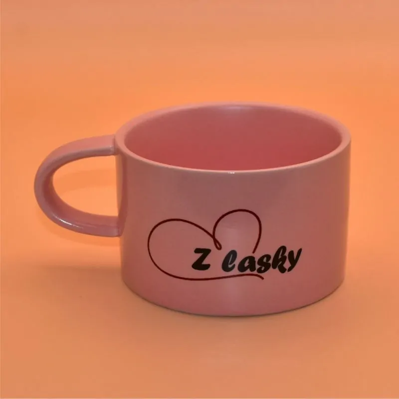 Keramický hrnek makronka - Z lásky