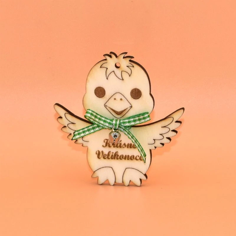 Dřevěný výřez - kuřátko s růžovou stužkou