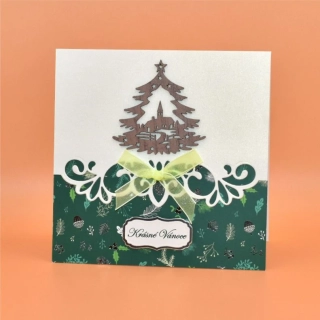 Gratulace Vánoce - Dřevěný výřez stromeček
